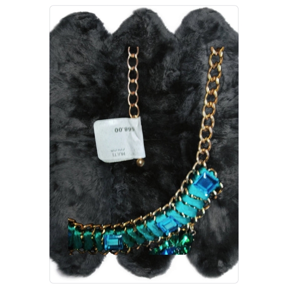 Multicolor Statement Necklace - Picture 5 of 7